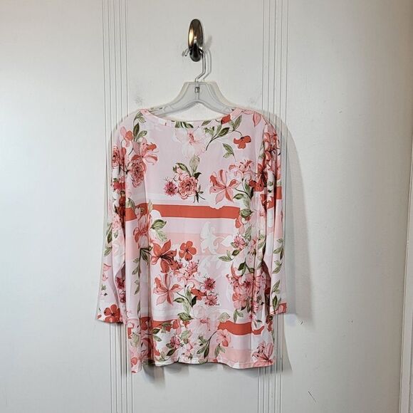 Calvin Klein Women's Pink Floral Blouse - Picture 2 of 9